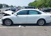 1VWBT7A3XHC018692: 42906683