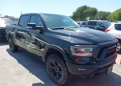 1C6SRFLTXNN137956: 37050834