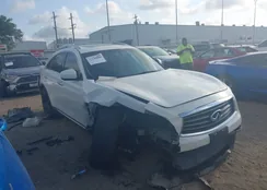 JN8CS1MW3DM171212: 37145969