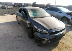 3KPF24AD3ME288350: 37166473