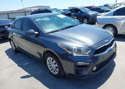 3KPF24AD2ME290817: 37354773