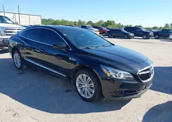 1G4ZR5SS0HU156905: 37962151