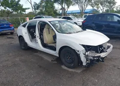 2HGFC2F6XLH592369: 38193486