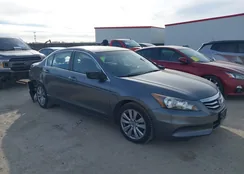 1HGCP2F89CA203079: 38351896