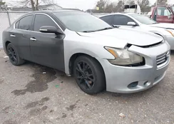 1N4AA5AP3CC820866: 38470447