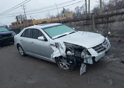 1G6DW6ED5B0104083: 38498295