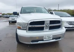 1D7RB1GP8BS657975: 37590059