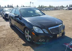 WDDHF8HB4AA139393: 37809811