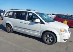 2D4RN5D1XAR121606: 39238551