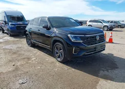 1V2AE2CA6RC211638: 38658107