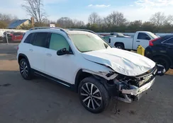 W1N4M4HB4PW329819: 38699053