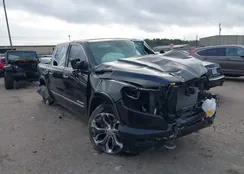 1C6SRFHT1NN183135: 38704220