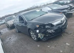 19UUA8F26CA018184: 38796218