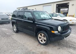 1C4NJRCB4CD604829: 38831535