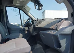 1FTYR3XM8KKB73999: 39929610