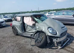 WMWXP7C53K2H61123: 40042264