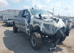 3C6UR5FL8NG253261: 40046989