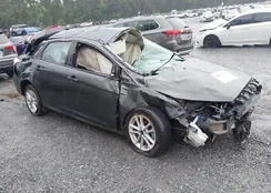 1FADP3F22JL219880: 40055975