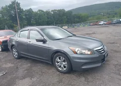 1HGCP2F64BA093989: 40076608