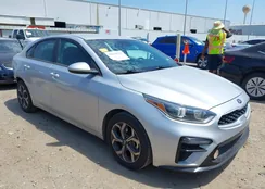 3KPF24AD2ME279722: 40110519