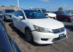 1HGCR2F58FA004674: 40122797