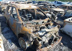 JN8AT2MT2GW015445: 40159892