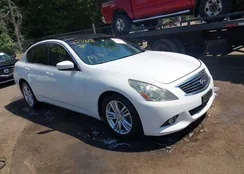 JN1CV6AR9FM523763: 40170658