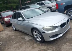 WBA3A5G5XDNP26043: 40218902