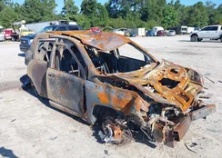 1C4NJDEB9FD106212: 40245404