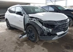 3GNKBDR43RS210038: 40260571