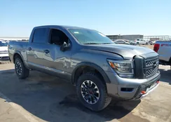 1N6AA1ED0RN102916: 40429932