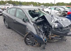 4S3BWGG60P3004102: 40437659