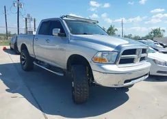 1D3HV18P39S802692: 40461362