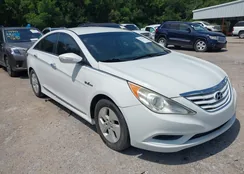 KMHEC4A44CA038427: 39520220