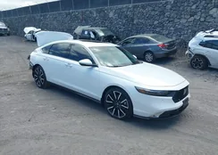 1HGCY2F83RA028432: 39843906