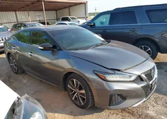 1N4AA6CV4LC371618: 39844334