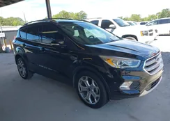 1FMCU0JD8HUC59418: 39853854