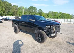 1C6SRFLM0NN131897: 39865302