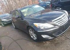 KMHGC4DD2DU253728: 40916856