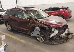 5J8TB4H38DL007488: 41369569