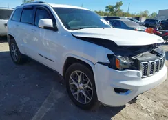 1C4RJFBG9JC224725: 40614689