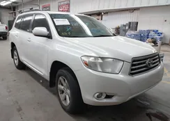 5TDKK3EHXAS008088: 40623860