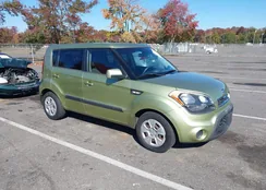 KNDJT2A50C7476214: 40630300