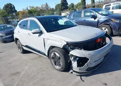 KM8HE3A62RU008515: 40680162