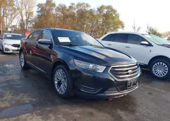 1FAHP2F82FG170860: 40725732