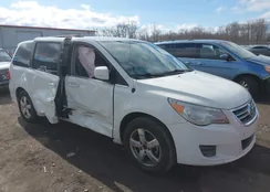 2V4RW3DG9BR717557: 41923050