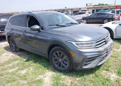 3VVNB7AX2PM064599: 41923005