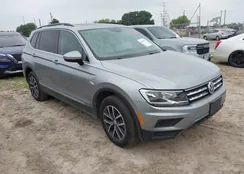 3VV3B7AX7LM035035: 41939652