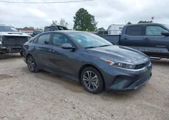 3KPF24AD6PE649011: 41945727