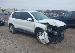 WVGAV7AX6CW546437: 41961077